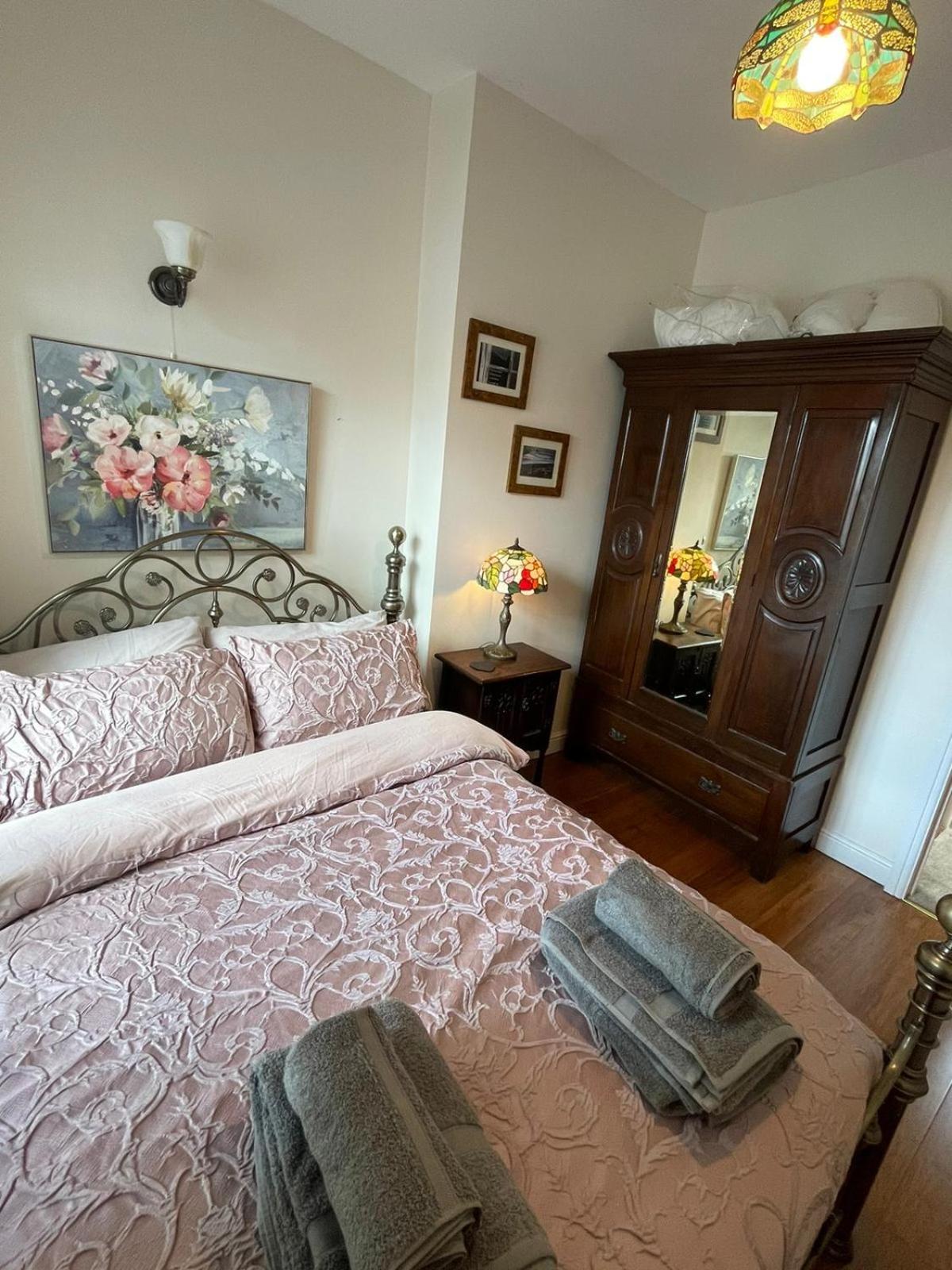 The Little Hideaway - Historic Gem Off Haworth Main Street Villa Ngoại thất bức ảnh